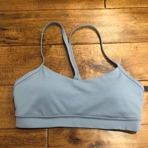Lululemon flow y bra nulu in chambray